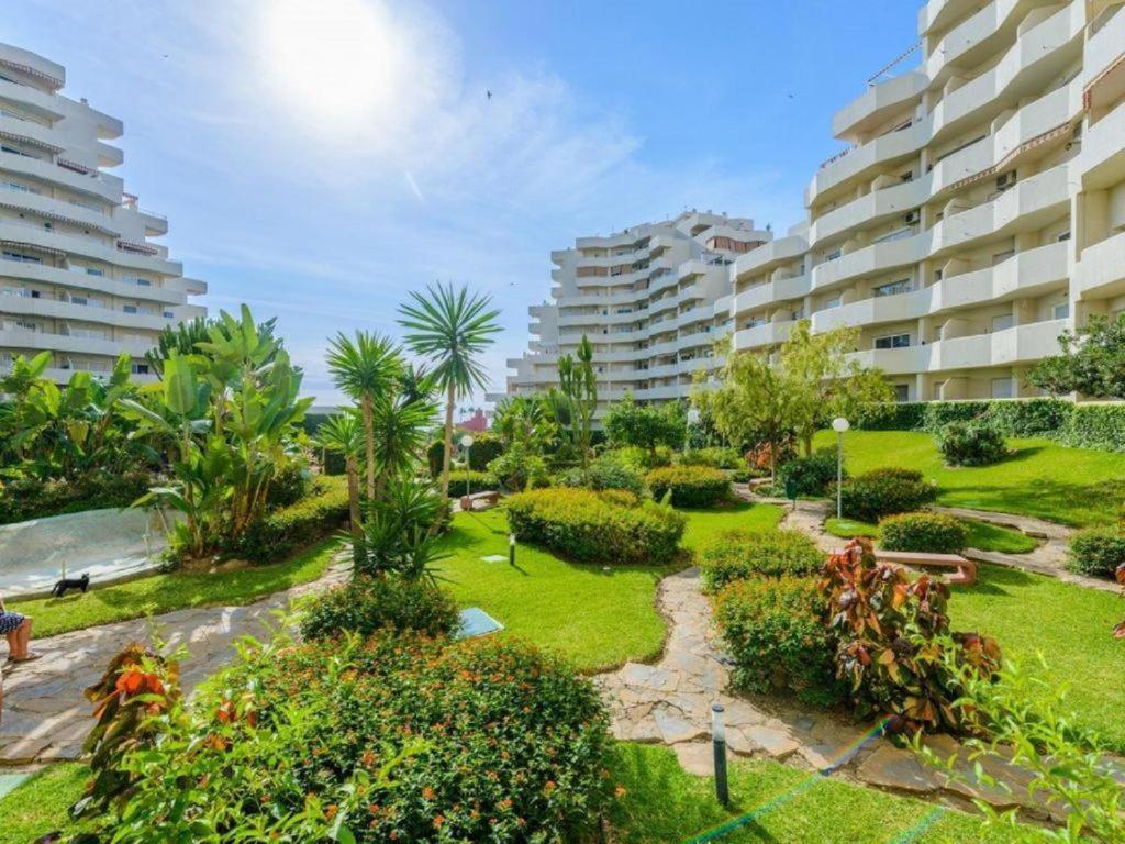 Benalbeach Zafiro By C&N Benalmádena Εξωτερικό φωτογραφία